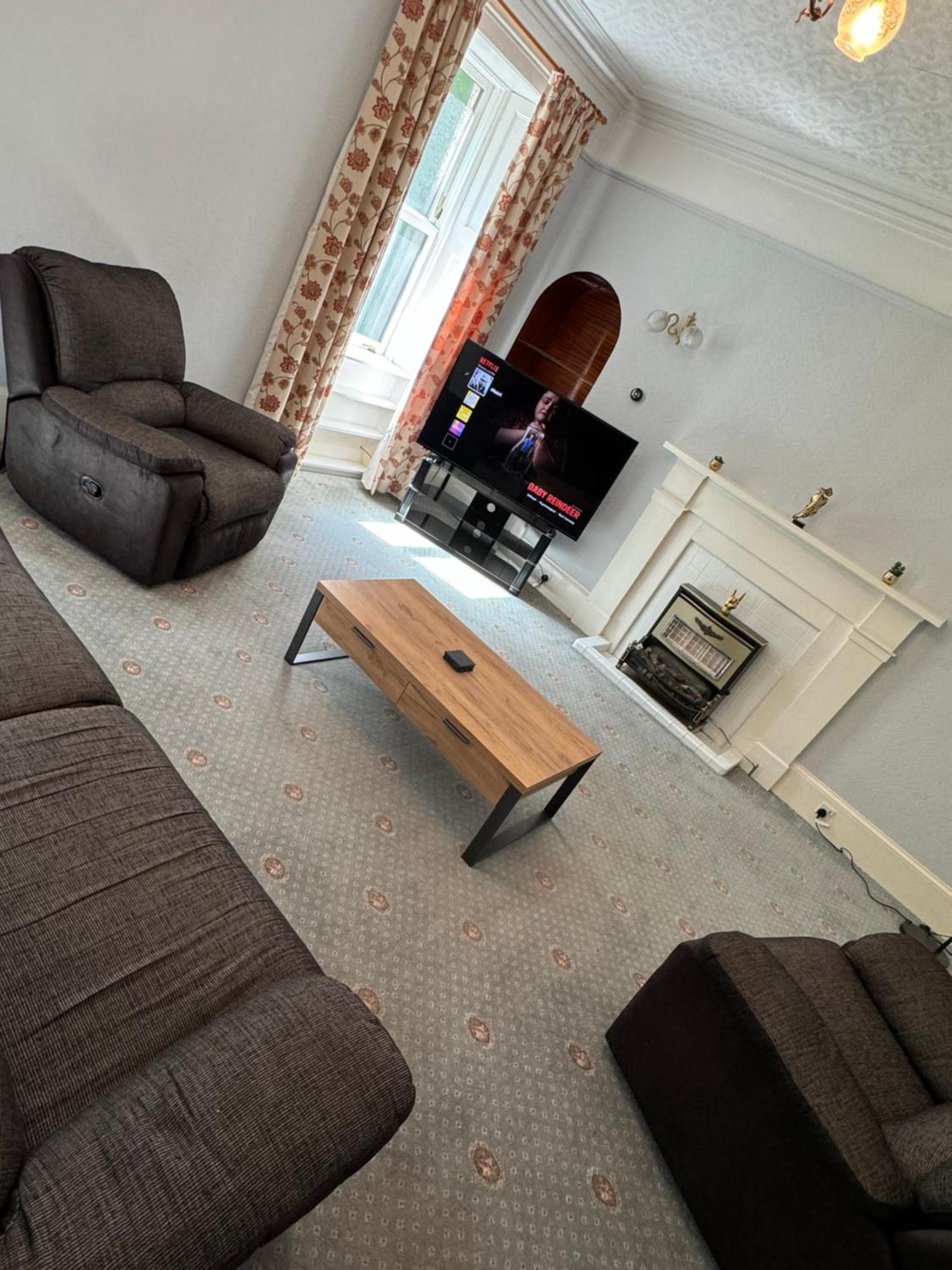 4 Bed Harbour House Daire Wick  Dış mekan fotoğraf